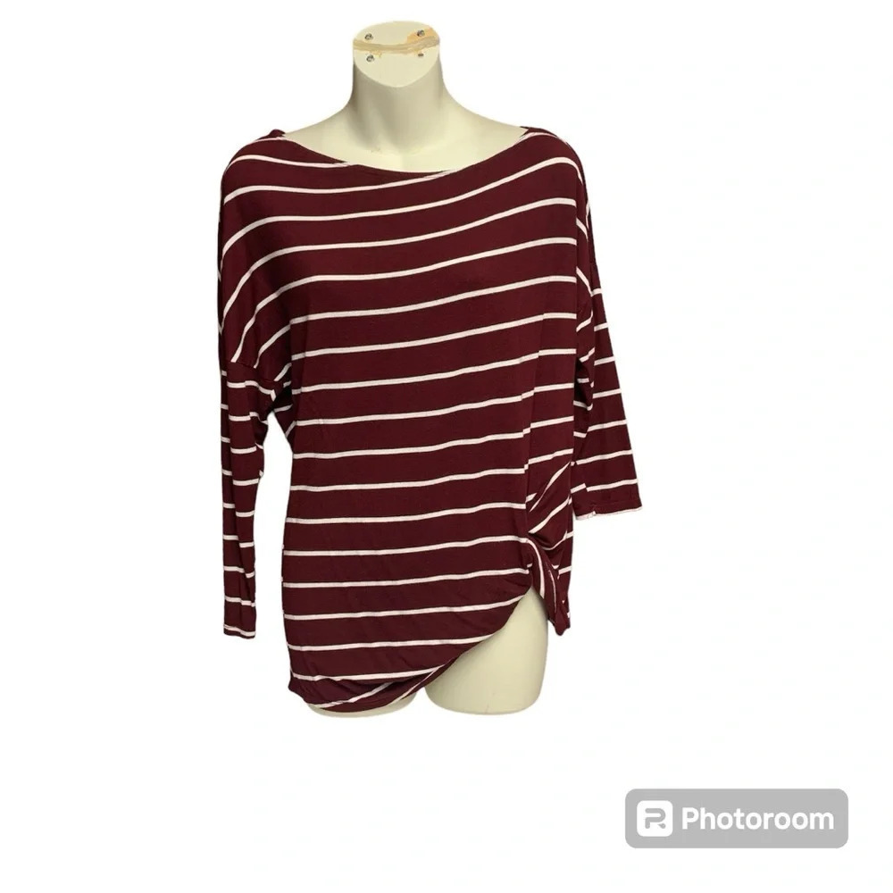 White Birch size small burgundy/white striped top front twist